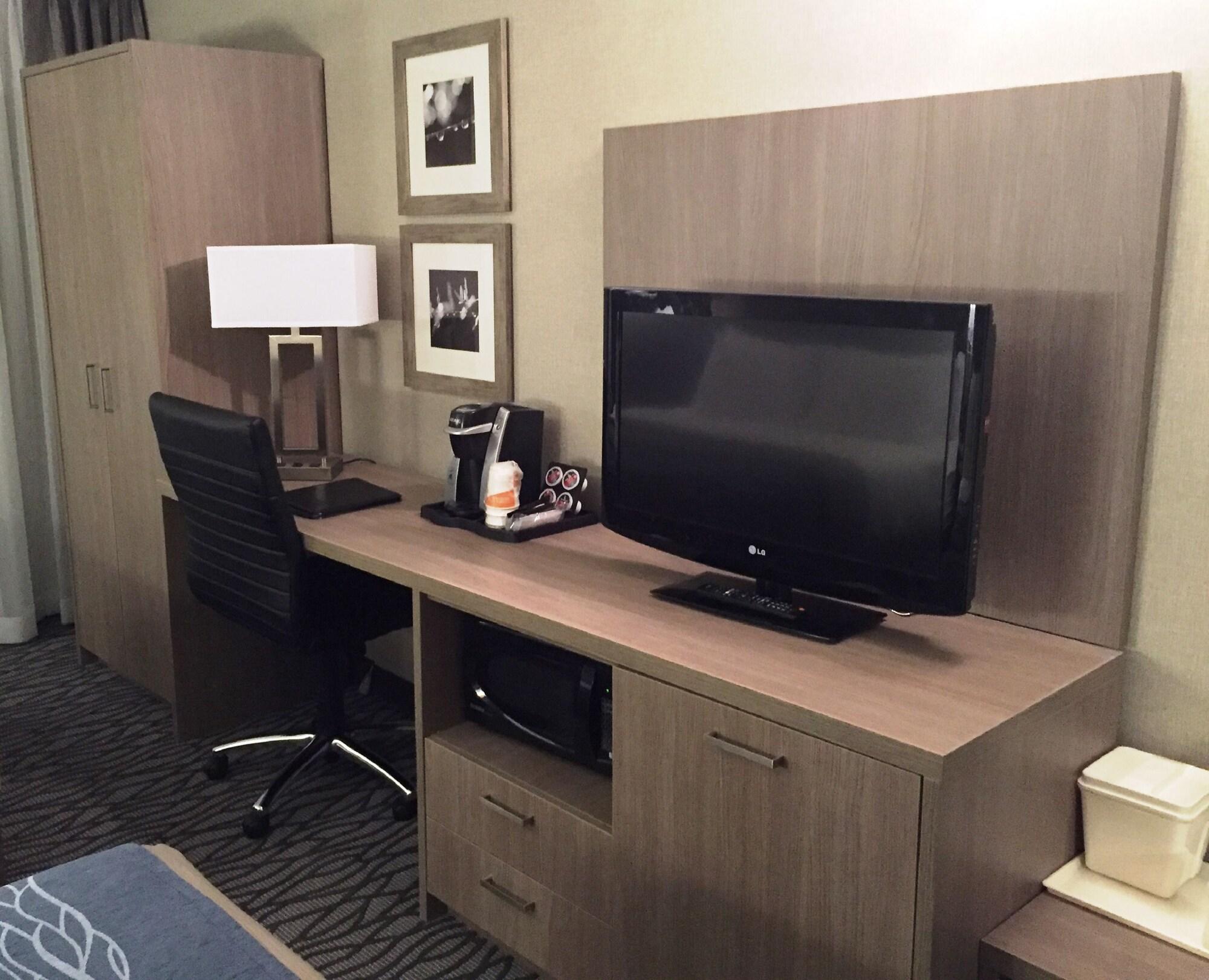 Comfort Inn Aeroport Дорваль Екстер'єр фото